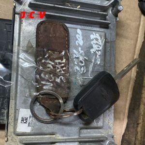 Desarmaduría JVC - Servicio de Grúa, Serviteca | Cajas de cambio, alternadores, parachoques, vidrios, asientos, ópticos, focos, capot, puertas.