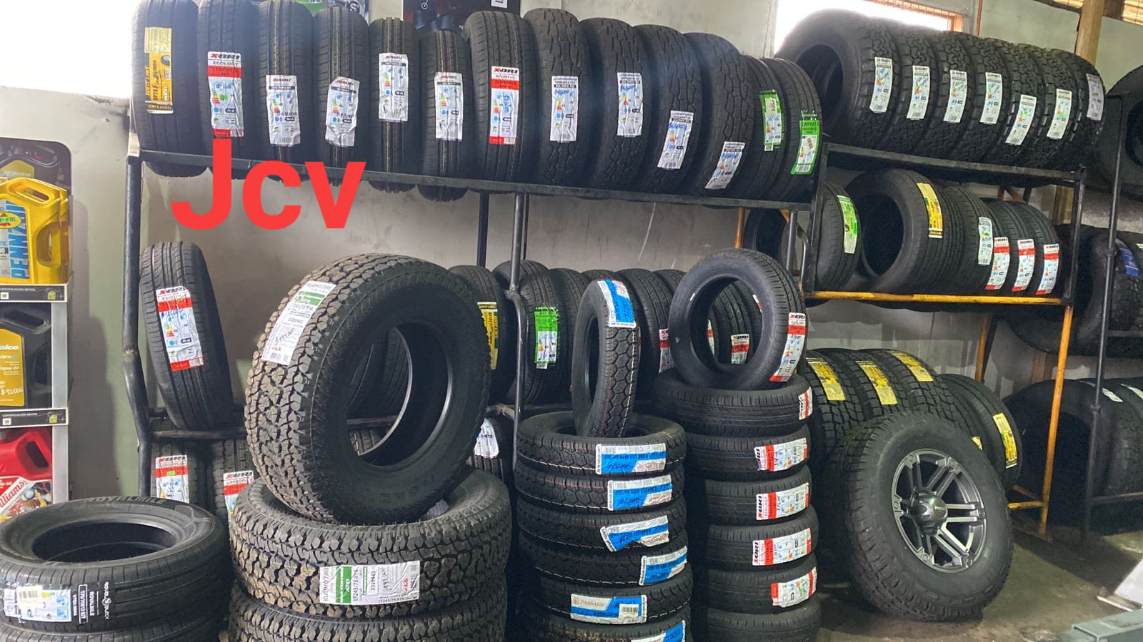 Desarmaduría JVC - Servicio de Grúa, Serviteca | Cajas de cambio, alternadores, parachoques, vidrios, asientos, ópticos, focos, capot, puertas.