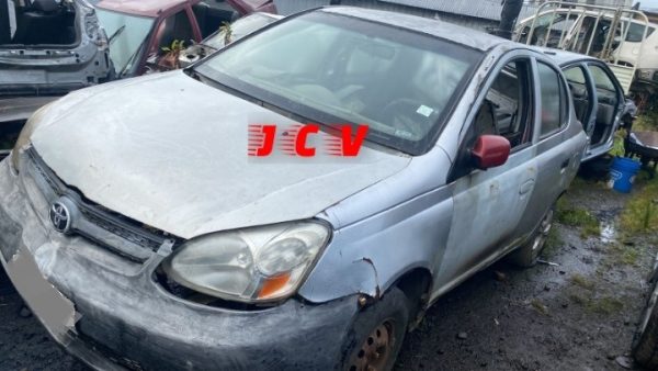 TOYOTA YARIS AL DESARME