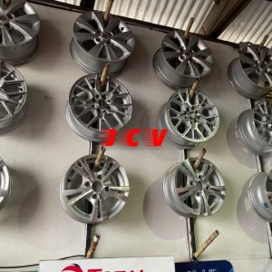LLANTAS PARA AUTOS