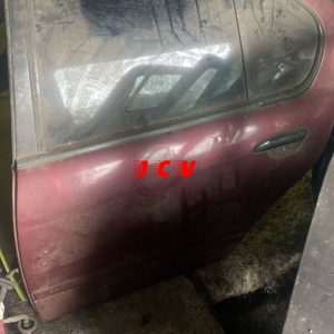 PUERTA NISSAN PRIMERA