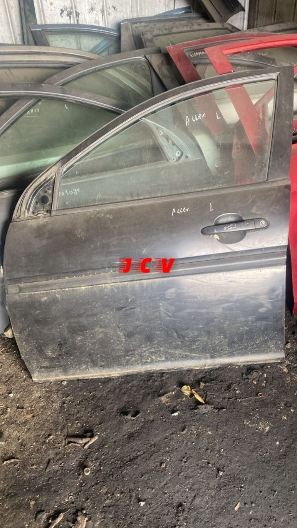 PUERTA HYUNDAI ACCENT