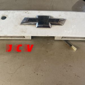 Desarmaduría JVC - Servicio de Grúa, Serviteca | Cajas de cambio, alternadores, parachoques, vidrios, asientos, ópticos, focos, capot, puertas.