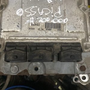 Desarmaduría JVC - Servicio de Grúa, Serviteca | Cajas de cambio, alternadores, parachoques, vidrios, asientos, ópticos, focos, capot, puertas.
