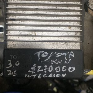 Desarmaduría JVC - Servicio de Grúa, Serviteca | Cajas de cambio, alternadores, parachoques, vidrios, asientos, ópticos, focos, capot, puertas.