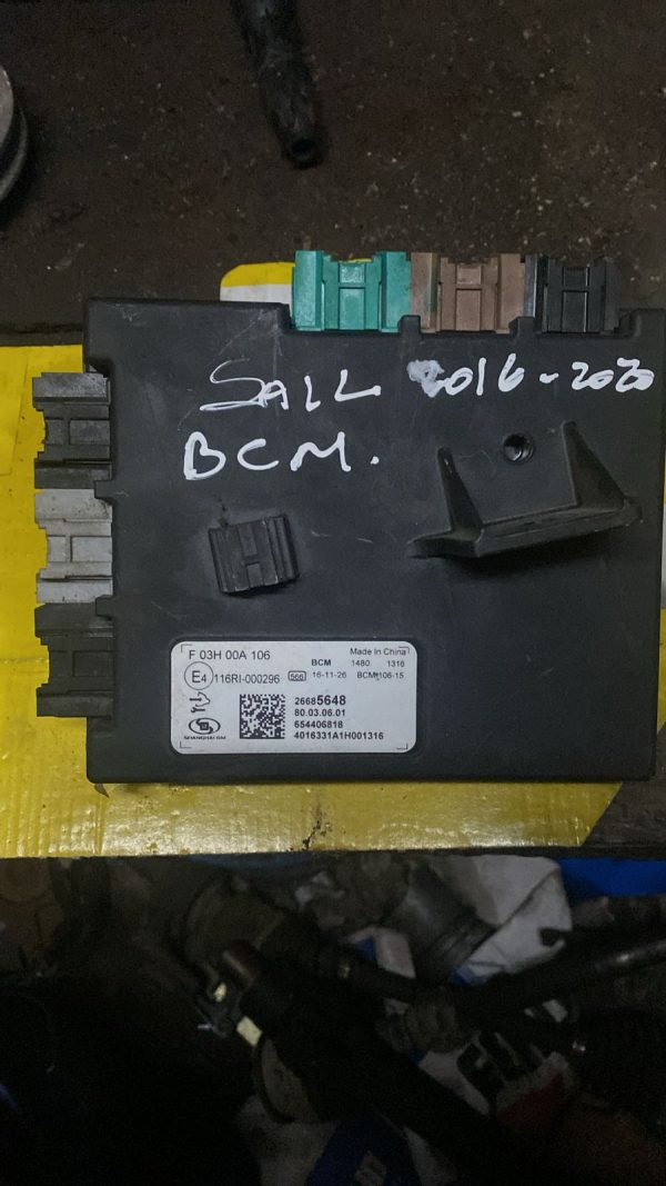 Desarmaduría JVC - Servicio de Grúa, Serviteca | Cajas de cambio, alternadores, parachoques, vidrios, asientos, ópticos, focos, capot, puertas.