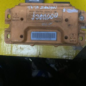 Desarmaduría JVC - Servicio de Grúa, Serviteca | Cajas de cambio, alternadores, parachoques, vidrios, asientos, ópticos, focos, capot, puertas.