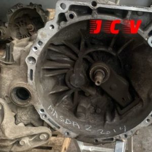 Desarmaduría JVC - Servicio de Grúa, Serviteca | Cajas de cambio, alternadores, parachoques, vidrios, asientos, ópticos, focos, capot, puertas.