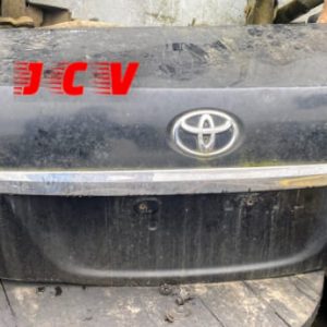 Desarmaduría JVC - Servicio de Grúa, Serviteca | Cajas de cambio, alternadores, parachoques, focos, puertas.