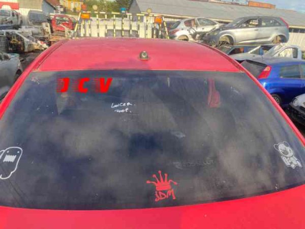 MITSUBISHI LANCER EN DESARME
