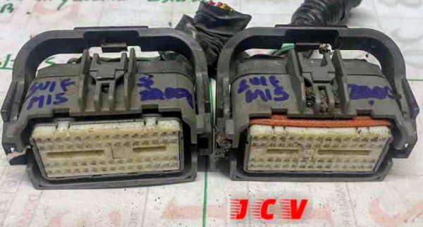 CONECTORES DE ECU SUZUKI SWIFT